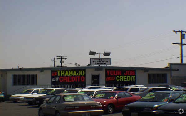 More Photos Of 849 W Holt Blvd, Ontario Auto Dealership For Sale