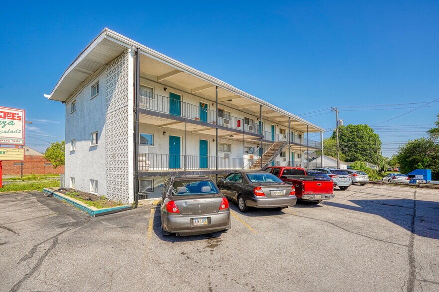 Primary Photo Of 2958 Sullivant Ave, Columbus Apartments For Sale