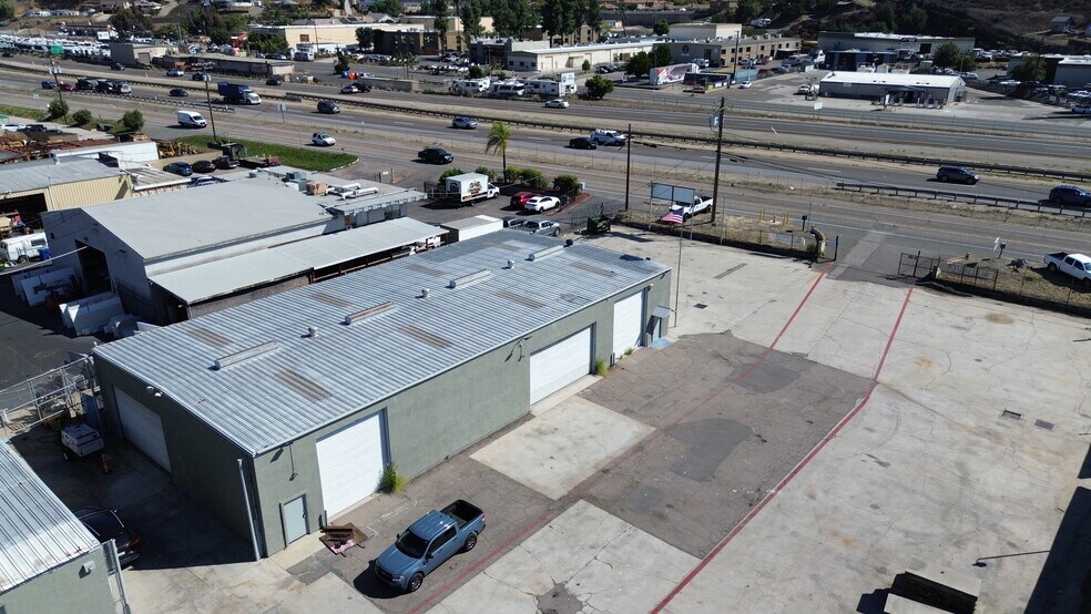 More Photos Of 11440 N Woodside Ave, Santee Service For Lease