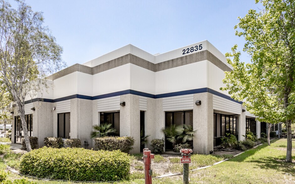 More Photos Of 22835 Calle San Juan De Los Lagos, Moreno Valley Office For Sale