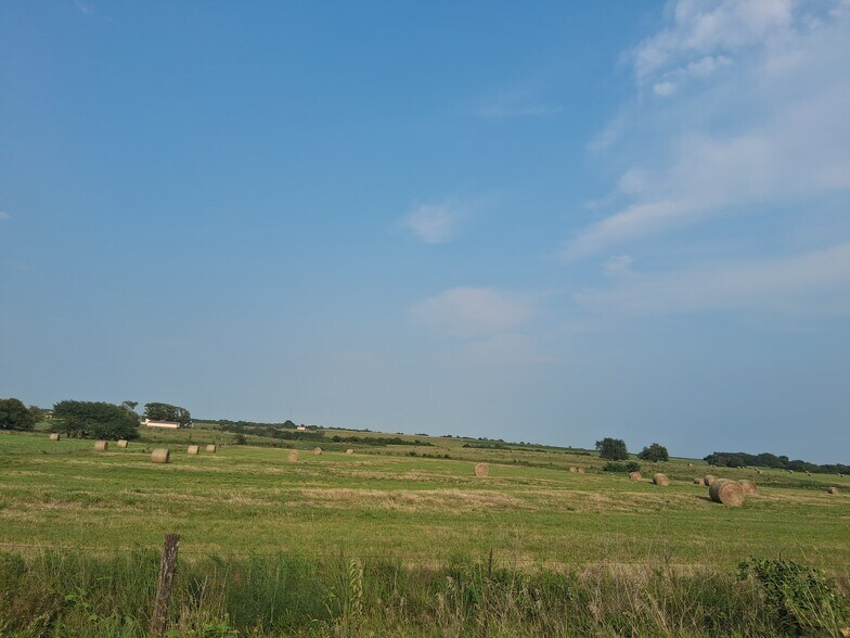 More Photos Of 6841 E US Highway 56, Overbrook Land For Sale
