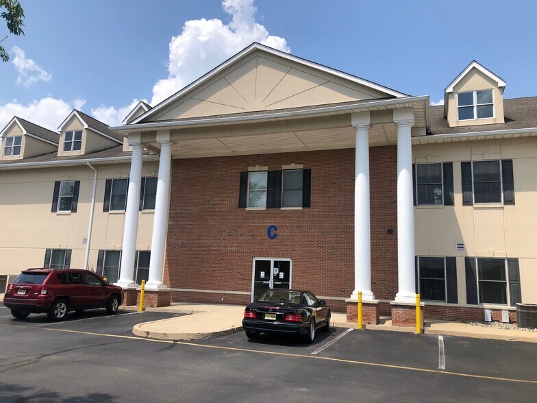 More Photos Of 40 Bey Lea Rd, Toms River Medical For Lease