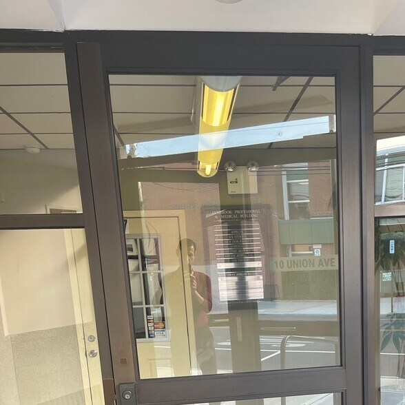 More Photos Of 10 Union Ave, Lynbrook Medical For Sale