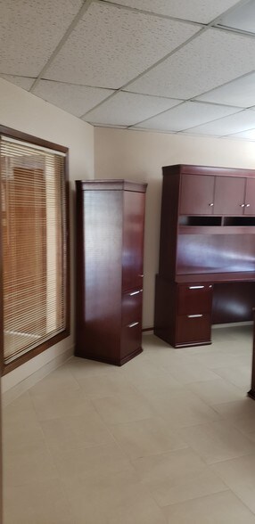 More Photos Of 3120 N 19th Ave, Phoenix Office For Lease