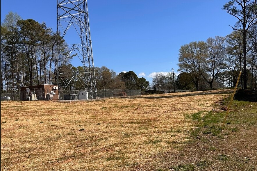 More Photos Of 9278 Main ct, Jonesboro Land For Lease