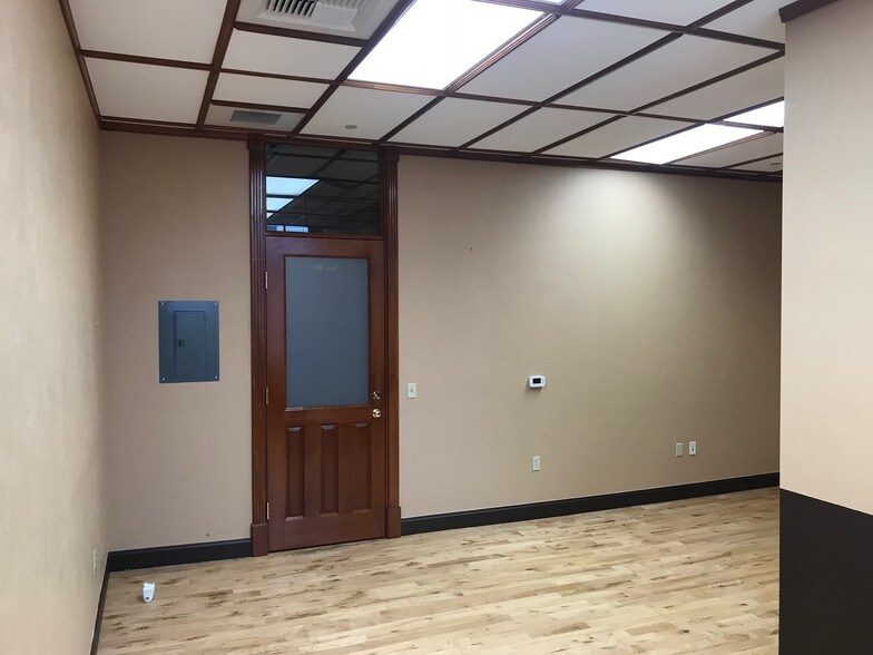 More Photos Of 102 S Euclid Ave, Sandpoint Medical For Lease