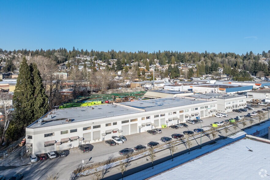 More Photos Of 211 Schoolhouse St, Coquitlam Warehouse For Lease