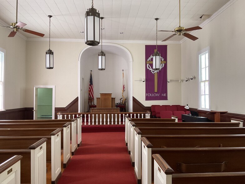 More Photos Of 1655 Claymont rd, Colonial Beach Religious Facility For Sale