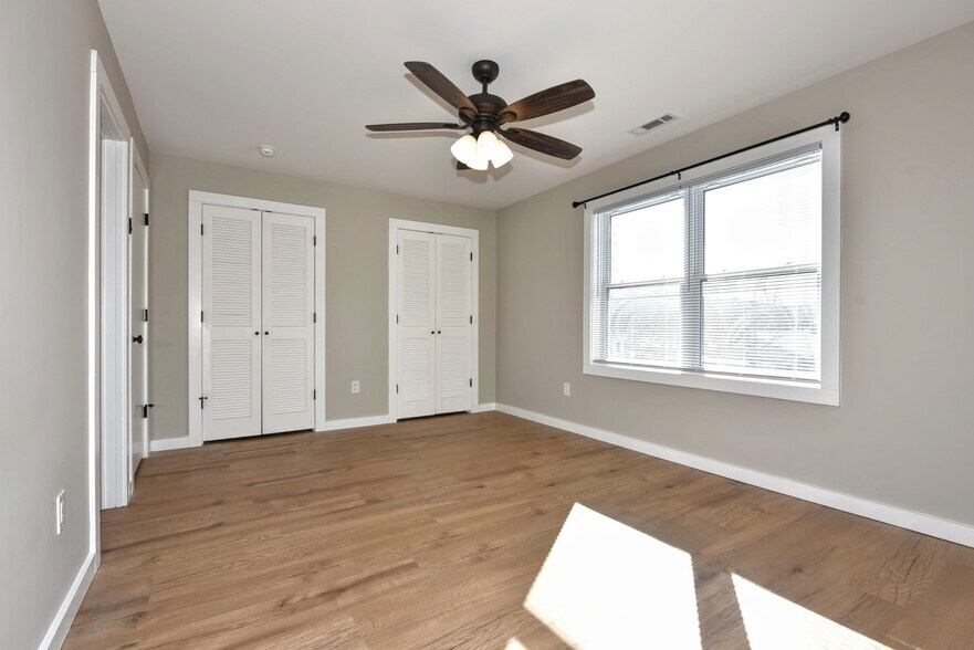 More Photos Of 127 Pine St, Wurtsboro Apartments For Sale