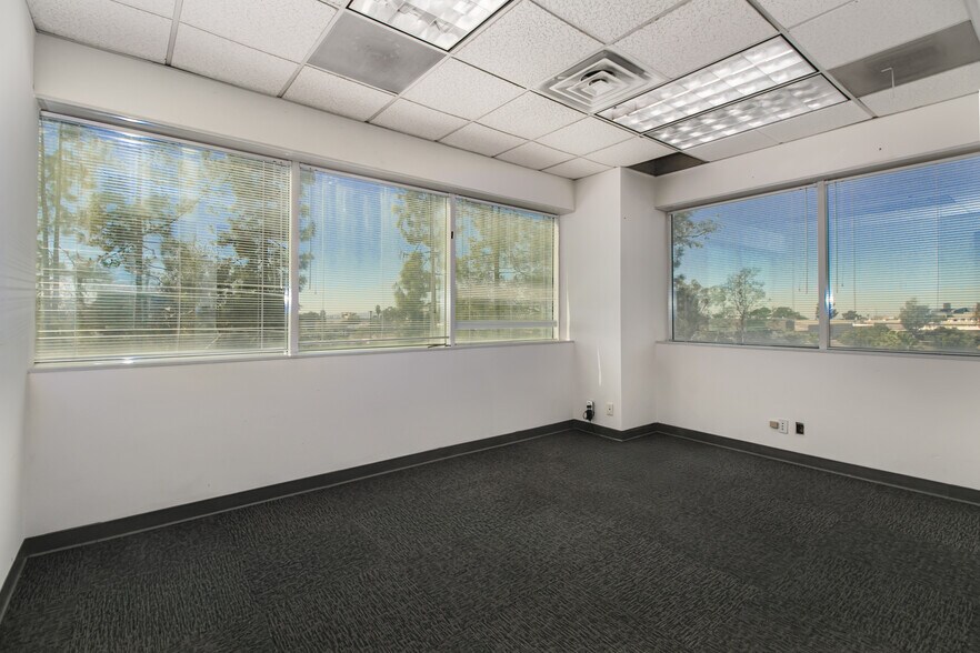 More Photos Of 1151 W 5th St, Azusa Medical For Sale