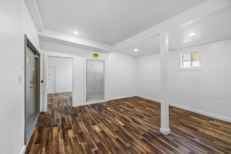 More Photos Of 840 N Cloverdale Blvd, Cloverdale Convenience Store For Sale