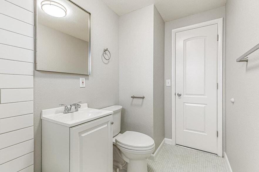 More Photos Of 4510 Everett Ct, Wheat Ridge Apartments For Sale