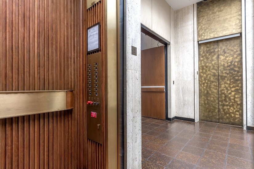 More Photos Of 60 Commerce St, Montgomery Office Residential For Lease