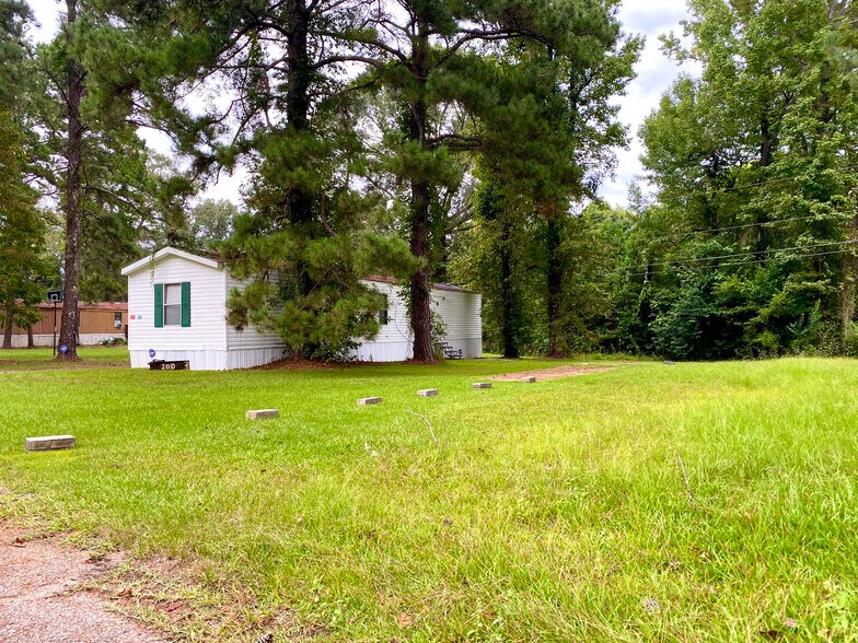 More Photos Of 4915 US Highway 80, Selma Manufactured Housing Mobile Home Park For Sale