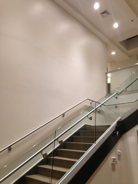 More Photos Of 92-94 Walnut St, Saugus Medical For Lease