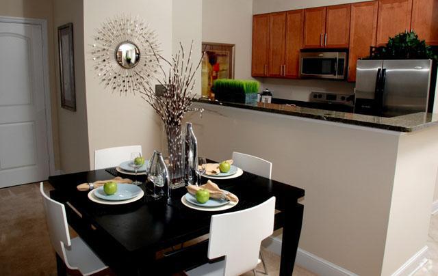 More Photos Of 1901 West St, Annapolis Apartments For Lease