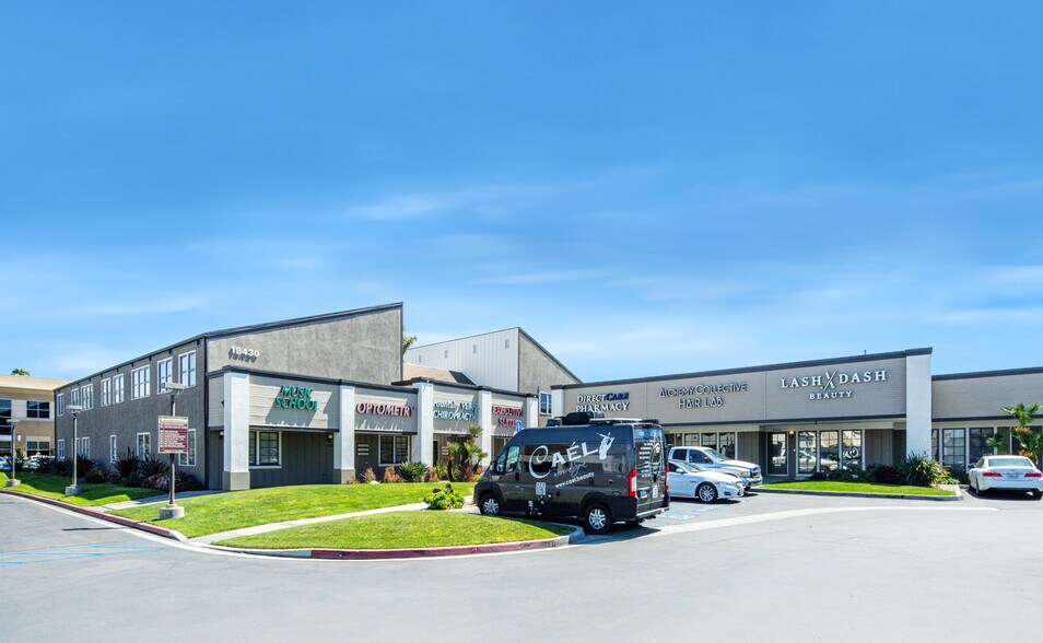 More Photos Of 18380 Brookhurst St, Fountain Valley Storefront Retail Office For Sale