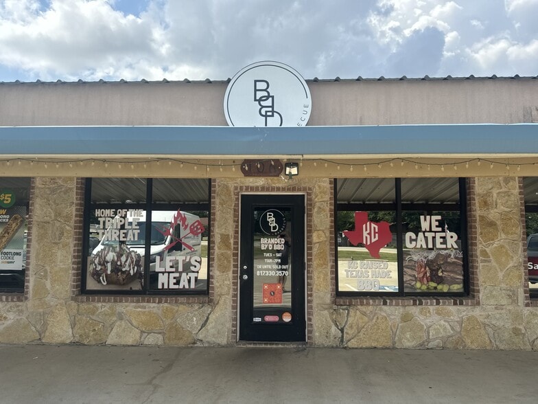 More Photos Of 5166 E FM 1187, Burleson Storefront Retail Office For Lease