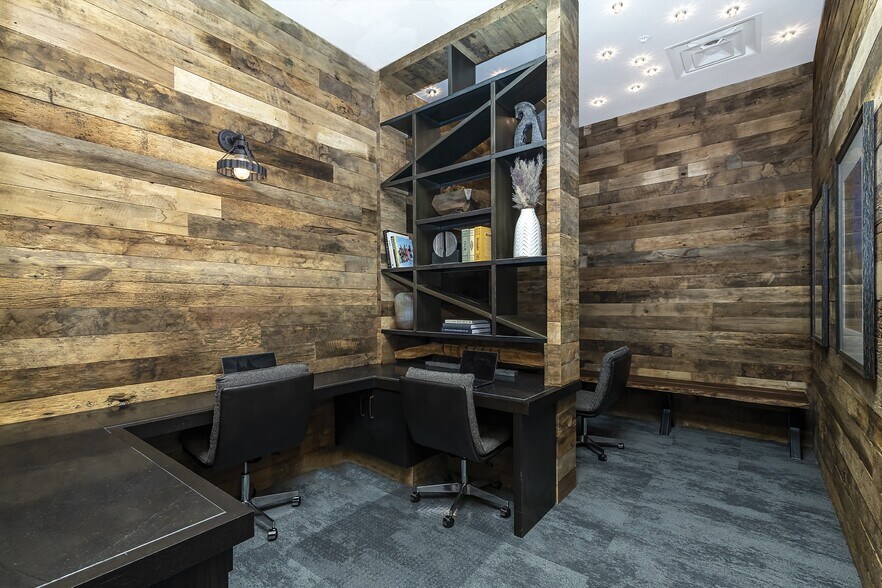 More Photos Of 270 E Flatiron Crossing Dr, Broomfield Apartments For Lease