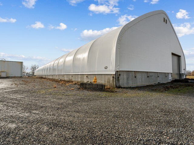 More Photos Of 405 Hoosier, Stanfield Food Processing For Lease