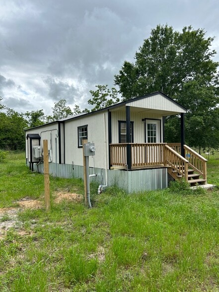 More Photos Of 101 County Road 2341, Dayton Apartments For Sale
