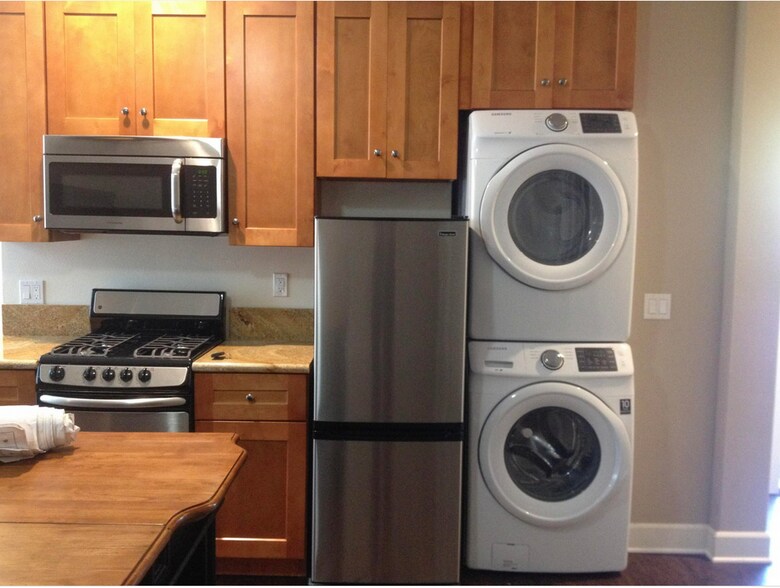 More Photos Of 718-724 De La Vina St, Santa Barbara Apartments For Sale