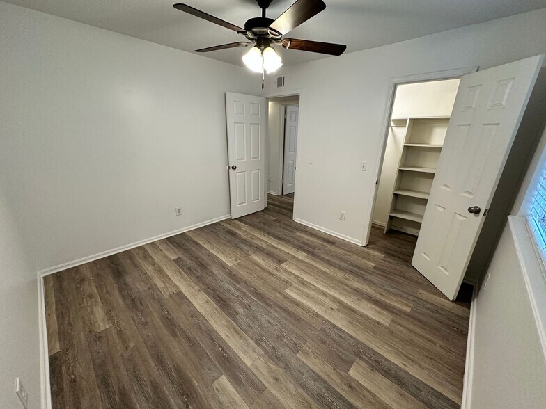 More Photos Of 700-710 NW 17th St, Oklahoma City Apartments For Sale