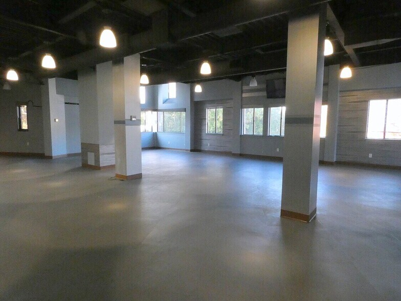 More Photos Of 162 Kings Hwy N, Westport Medical For Lease