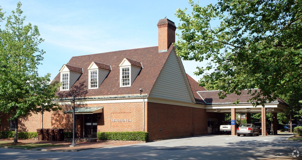 Primary Photo Of 11 Kitchen Pl, Asheville Bank For Sale