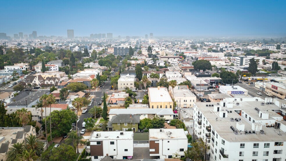 More Photos Of 919 N Oxford Ave, Los Angeles Multifamily For Sale