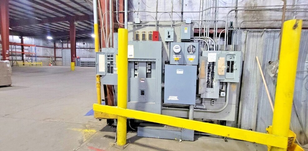 More Photos Of 515 2nd St S, La Crosse Industrial For Lease