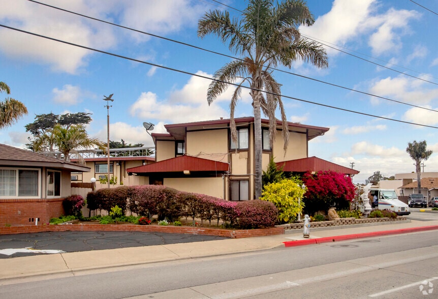 More Photos Of 2227 N Fremont St, Monterey Hotel For Sale