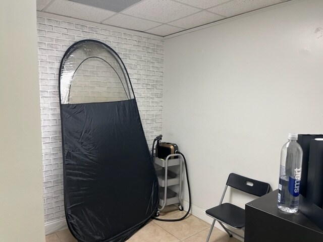 More Photos Of 2441 NW 93rd Ave, Miami Showroom For Sale