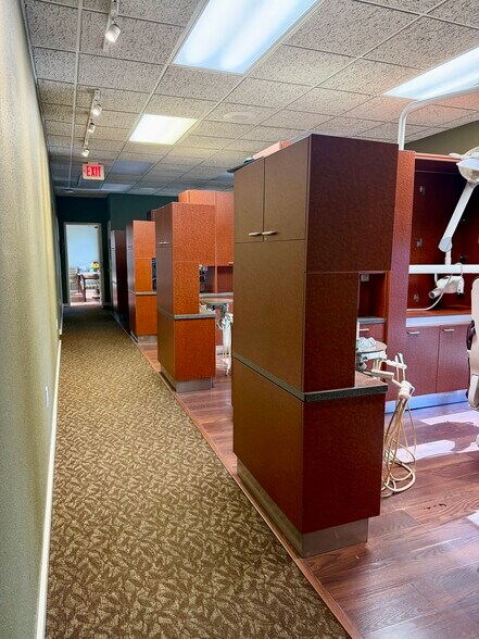 More Photos Of 617 Fayetteville Rd, Van Buren Healthcare For Lease