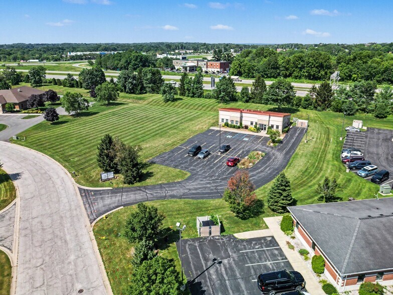 More Photos Of 2801 Leonard Dr, Valparaiso Medical For Sale