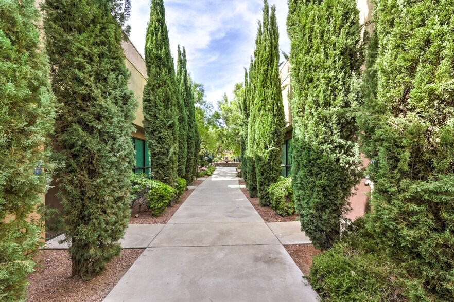 More Photos Of 4270 S Decatur Blvd, Las Vegas Medical For Lease