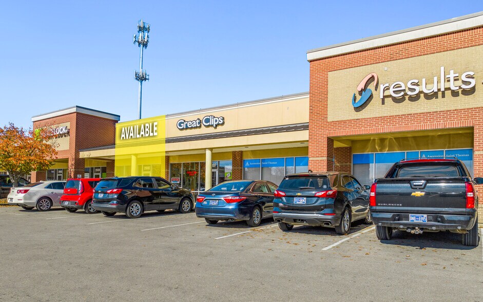 More Photos Of 2910 S Church St, Murfreesboro Freestanding For Lease