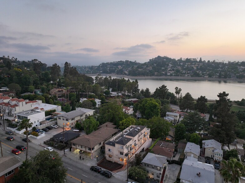 More Photos Of 2305 Glendale Blvd, Los Angeles Apartments For Sale