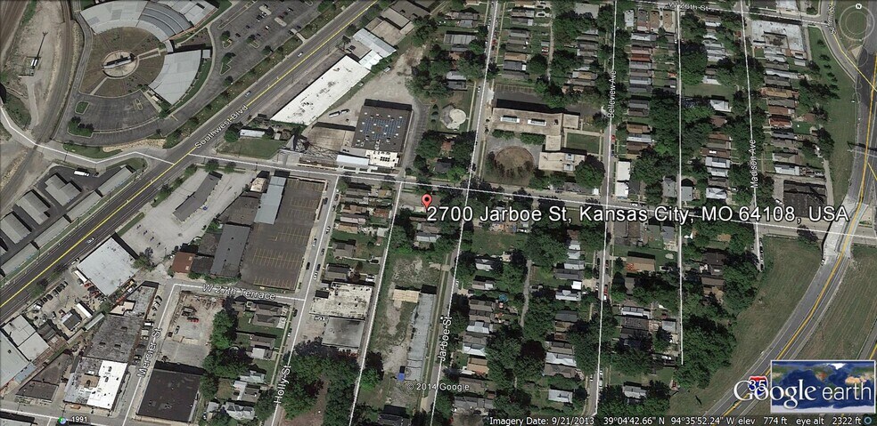 More Photos Of 2700 Jarboe St, Kansas City Warehouse For Lease