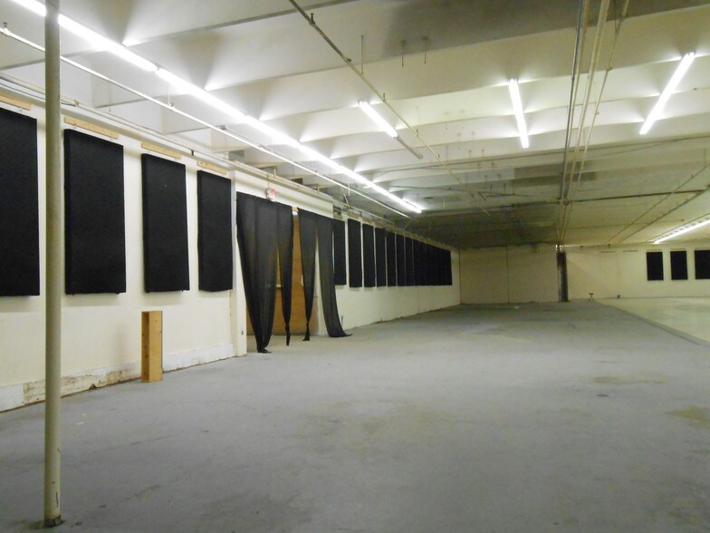 More Photos Of 1000 W US Highway 77, San Benito Unknown For Lease