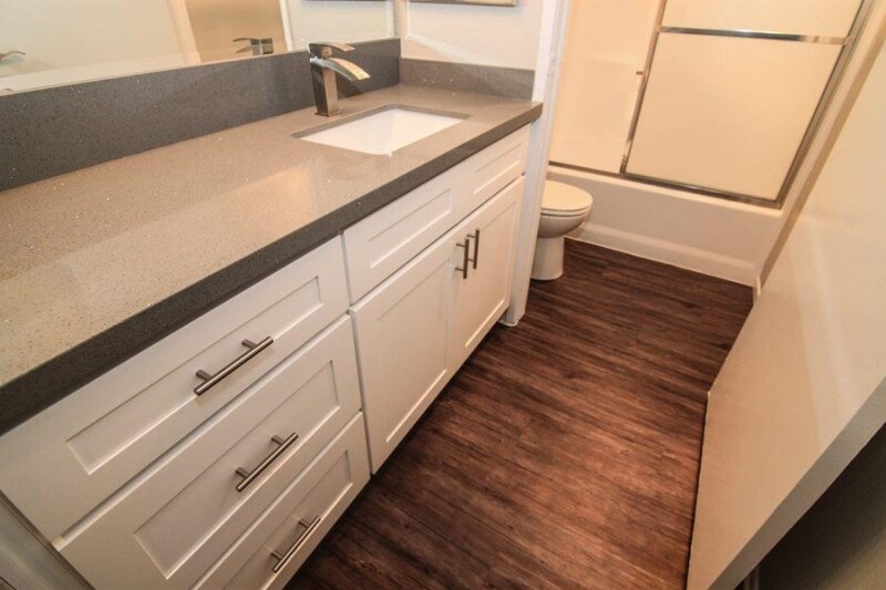 More Photos Of 2202-2208 Michigan Ave, Los Angeles Apartments For Sale