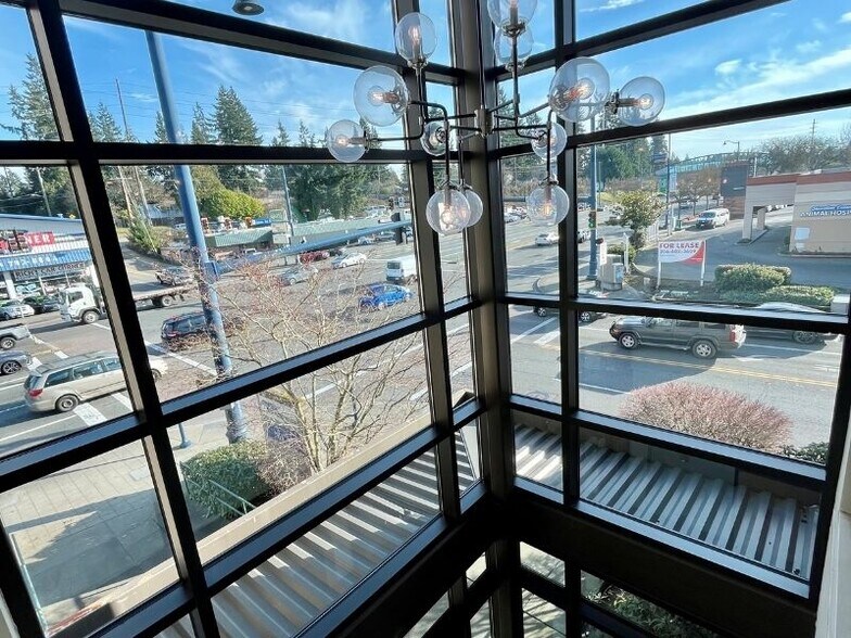 More Photos Of 16001 Aurora Ave N, Shoreline Office For Lease
