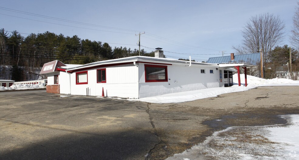 More Photos Of 403 N Main St, Franklin Freestanding For Lease