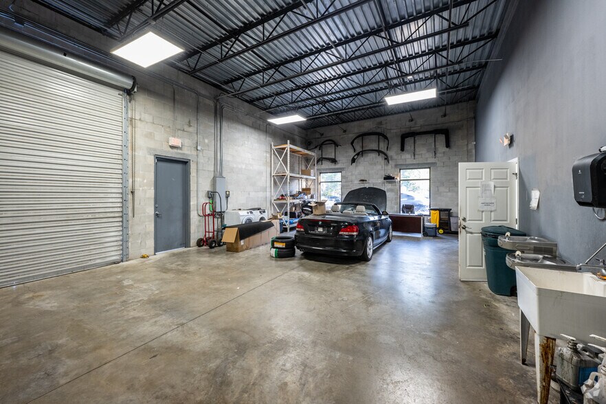 More Photos Of 2618 Sanford Ave, Sanford General Retail For Sale