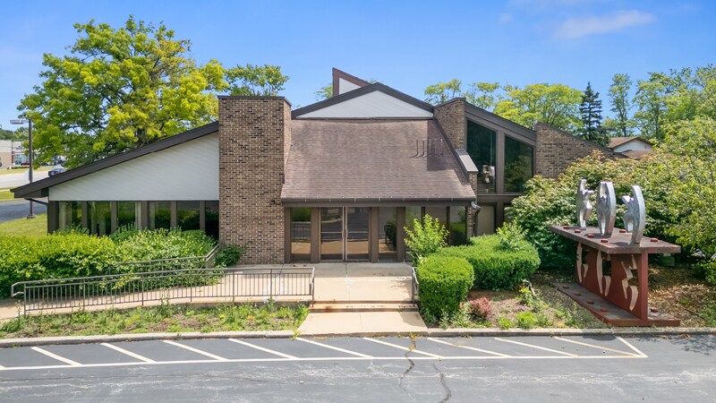 Primary Photo Of 20900 S Western Ave, Olympia Fields Bank For Sale