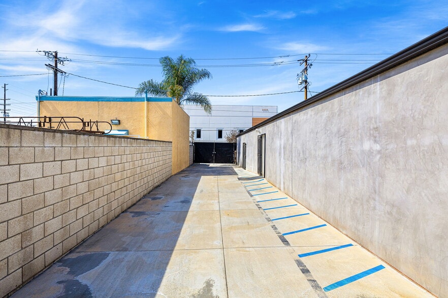 More Photos Of 2026 Chico Ave, South El Monte Warehouse For Sale