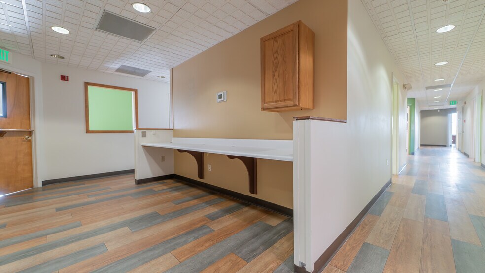 More Photos Of 710 Franklin St, Michigan City Freestanding For Lease