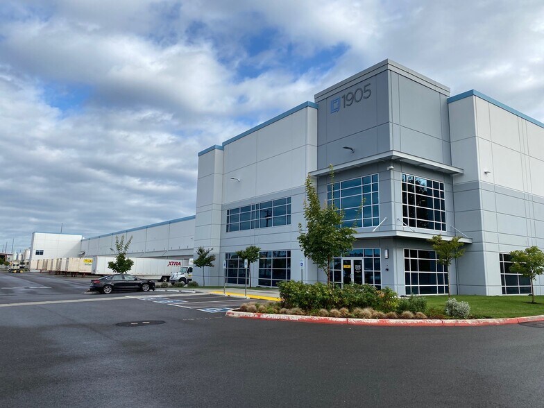 More Photos Of 1905 E Marc Ave, Tacoma Distribution For Lease