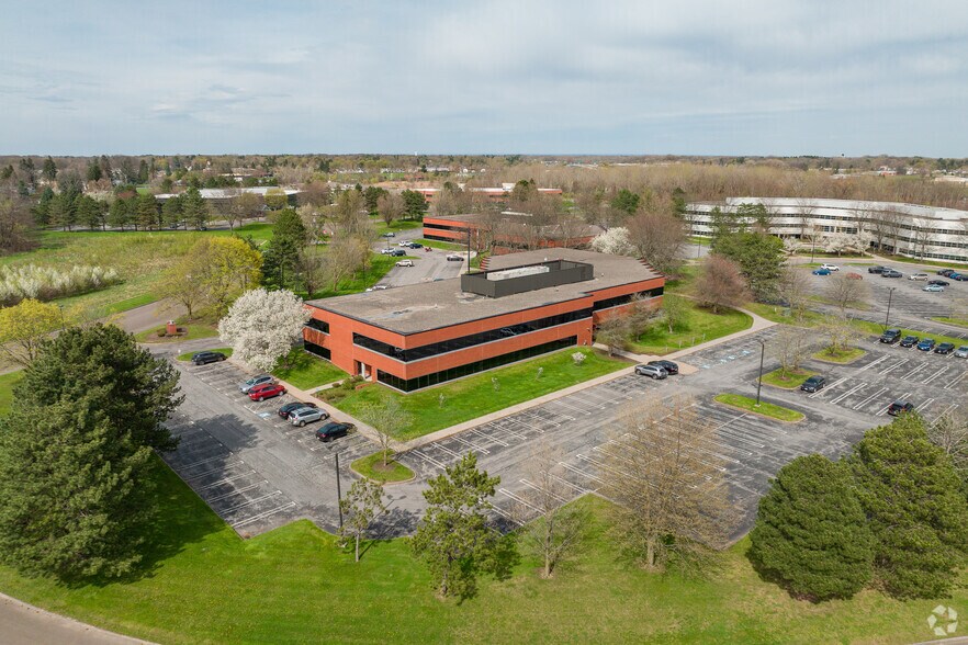 More Photos Of 200 Salina Meadows Pky, Syracuse Office For Lease