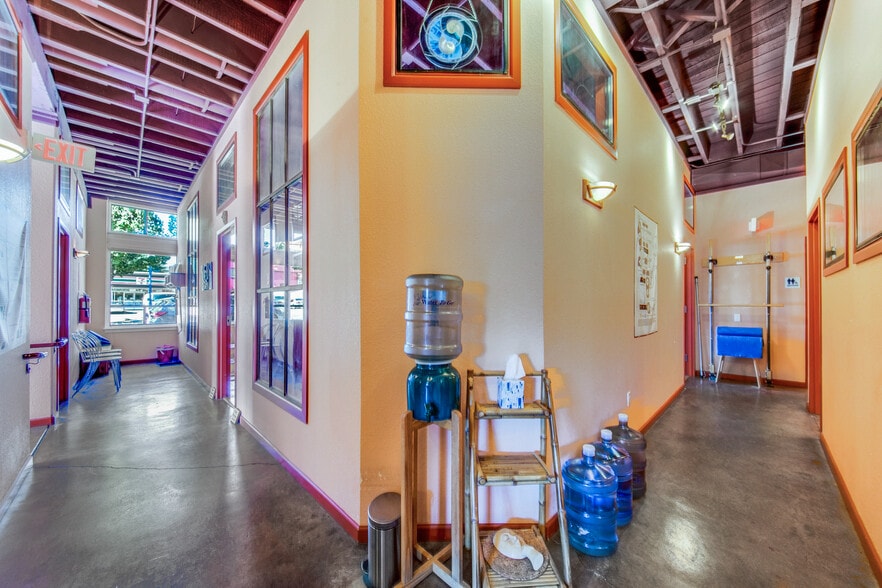 More Photos Of 201 N I St, Tacoma Office For Sale